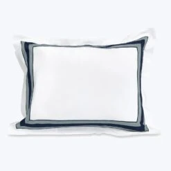 Dimora Duvet & Shams, White/Midnight Blue