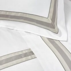 Dimora Sheets & Pillowcases, White/Khaki -Home Furnishings Store 1539666 3