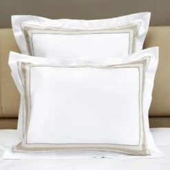Dimora Duvet & Shams, White/Khaki 7 Dimora Duvet & Shams, White/Khaki -Home Furnishings Store 1539670 2
