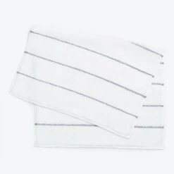 Cozy Bath Rug, White/Dark Gray