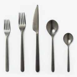 Linea Flatware 5 Piece Set, Pewter Finish -Home Furnishings Store 1570242 mepra 5 piece cutlery set linea oro nero a