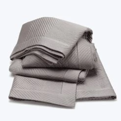 Luxury Herringbone Bedspread -Home Furnishings Store 2011464 1b446cfc fc2a 4736 86f6 62f800728705