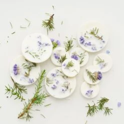 Juniper & Limonium Scented Soy Wax Rounds -Home Furnishings Store 3003695 5