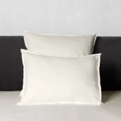 Lineare Sateen Duvet & Shams, Ivory -Home Furnishings Store 3027624