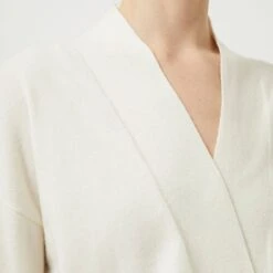 Legere Robe -Home Furnishings Store 3030862 4