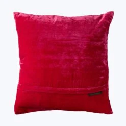 Medal Pillow -Home Furnishings Store 3035227 2